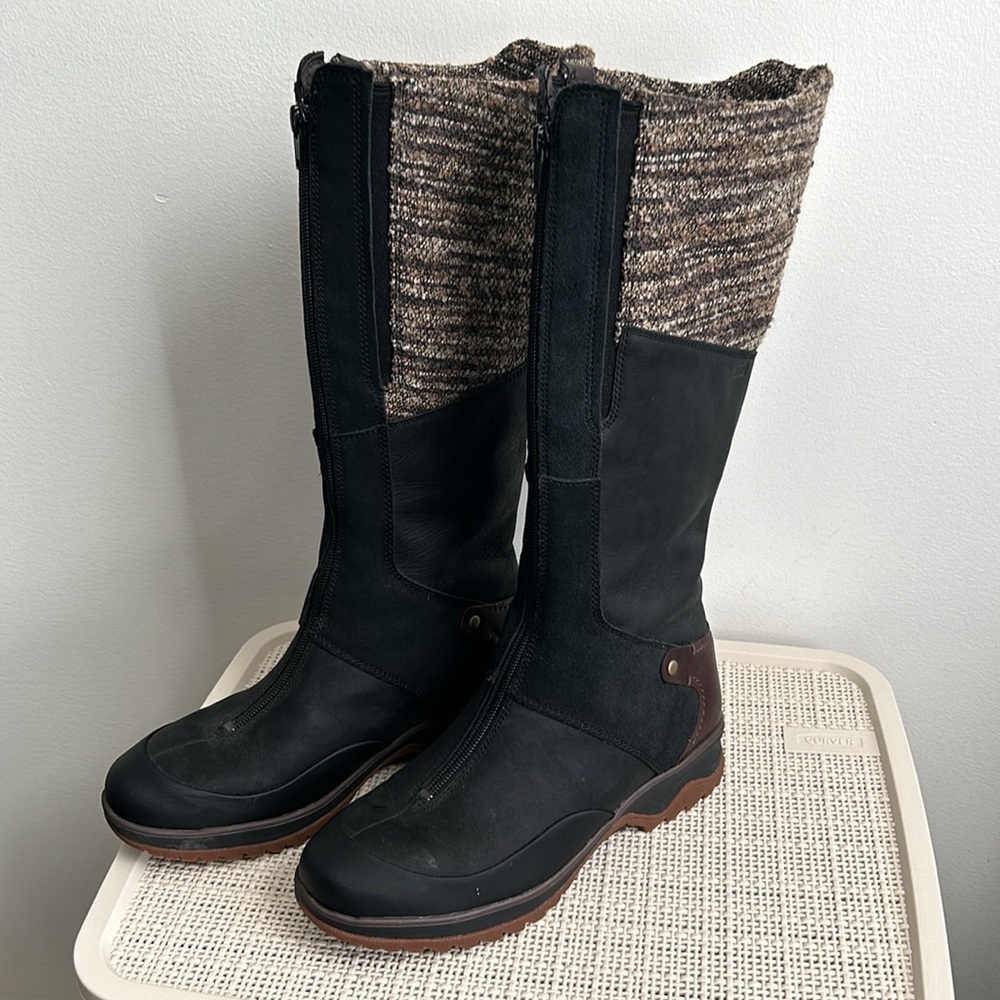 Women’s Black Insulated Merrell Tall Boots Sz 7.5